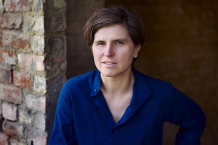 Judith Schalansky er også bogdesigner, og det sanselige er en del af hendes kunst.