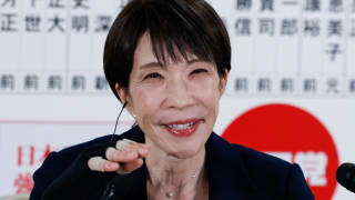 Trommeslager vinder jordskredssejr ved valget i Japan og banker nyt liv i skandaliseret parti – for nu