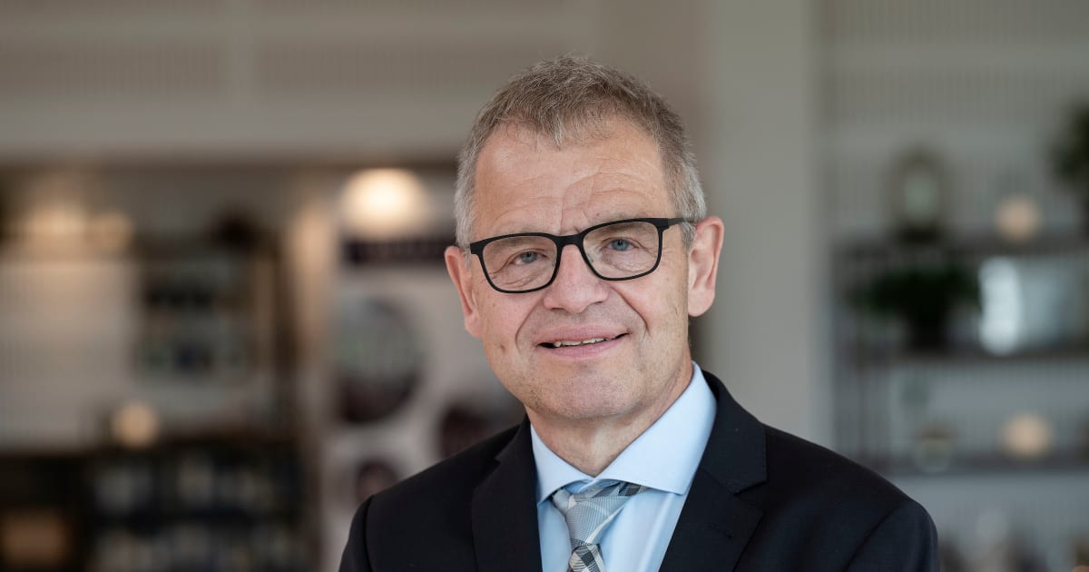 Bankforsker Lars Krull er officer af reserven: »For mig er det blevet en livsstil«