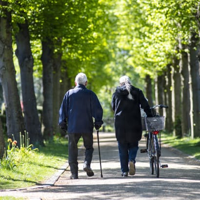 I sit udspil til finansloven lægger regeringen op til, at Arne-pensionen styrkes, mens Seniorpensionen forringes. Manøvren vækker kritik.
