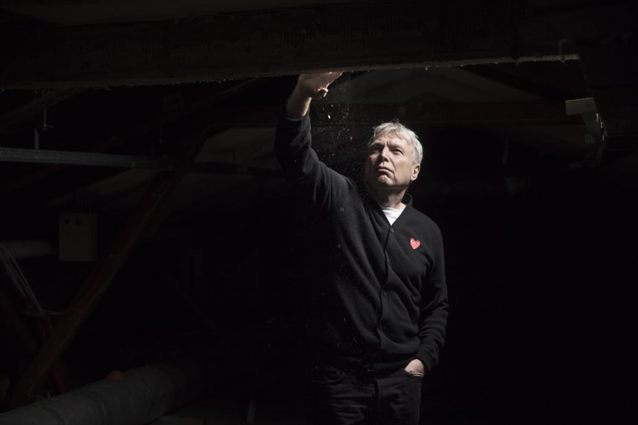 For Uffe Elbæk og Alternativet handler ’det grønne’ ikke blot om klima og at nedbringe CO2-udledningen. Det handler om at forstå, at vi er en del af naturen. Og det kræver ifølge den politiske leder, at man tænker samfundet helt forfra.