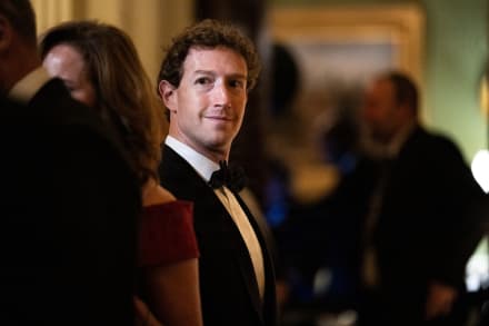 At Mark Zuckerberg tilsyneladende forbereder sig på faktisk at hoste op og betale skat i Californien, er en monumental begivenhed. Her er han til middag i Det Hvide Hus i anledningen af Xi Jinpings besøg i september.