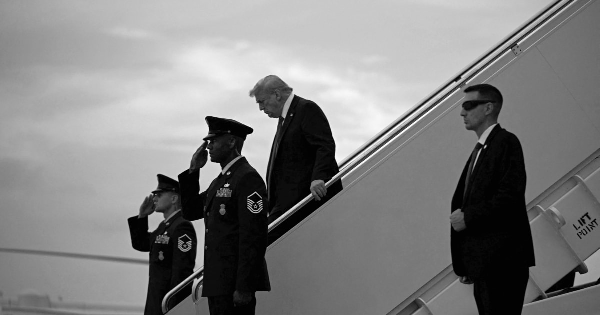 USA på randen af kaos: Frygt, splid og Trumps magtudøvelse truer med civile uroligheder