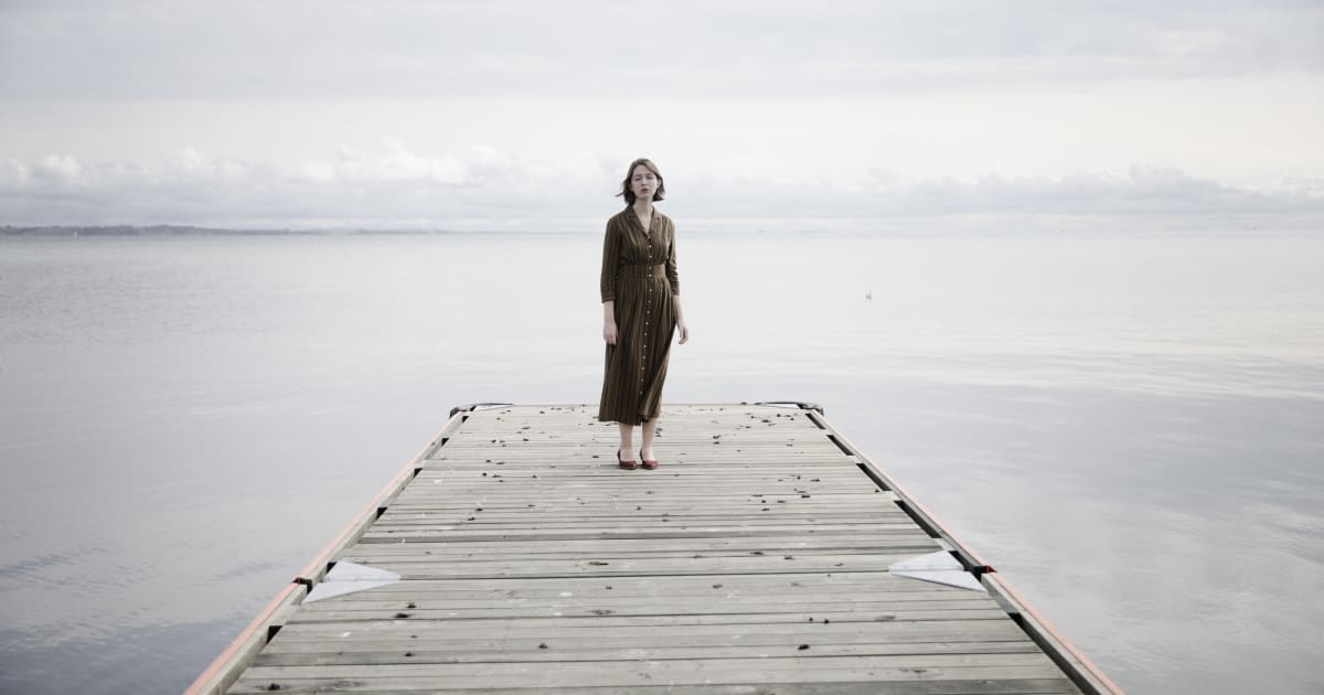 Sally Rooney og Terror: Er Kendte Forfattere Under Pres?