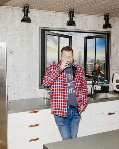 Danskere er begyndt at fravælge Heinz Ketchup, Pepsi Max og andre amerikanske varer. Og selv om det kan virke som en dråbe i havet, at Søren Tønnesen fra Thorsø har skiftet McDonald’s ud med pølsevognen, så viser historien, at boykot kan nytte