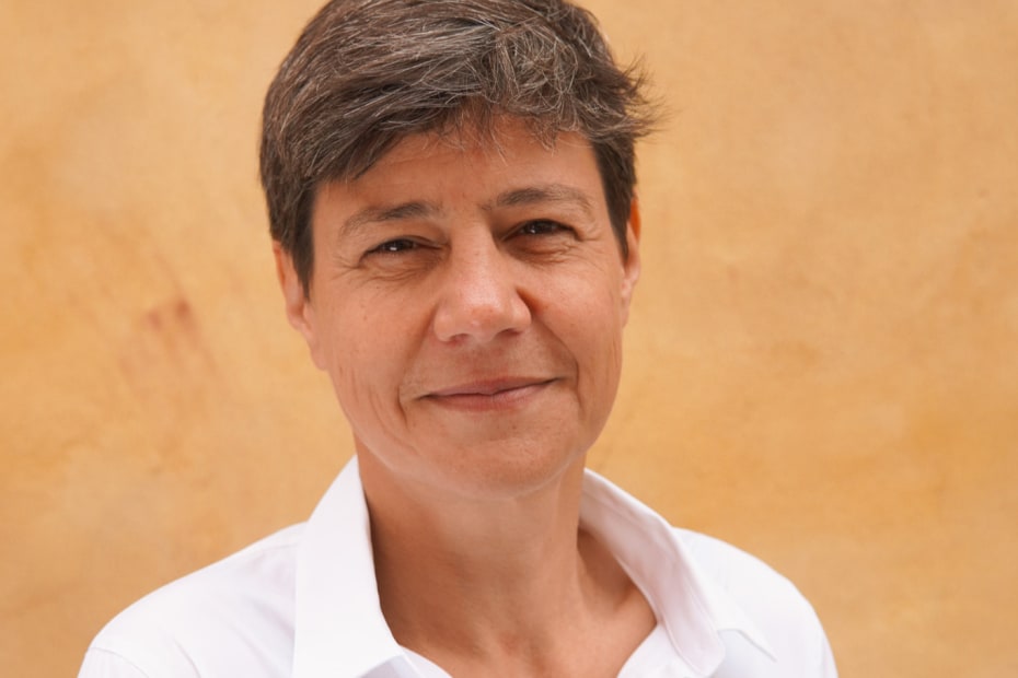 Man kan ikke v&aelig;re bekendt at s&aelig;tte &aelig;sel&oslash;rer i romaner, og &rsquo;Foucaults pendul&rsquo; f&oslash;les uendelig, siger Susanne Branner, sekretariatschef i LGBT+ Danmark, der kommer med tips til, hvad vi skal l&aelig;se under pride
