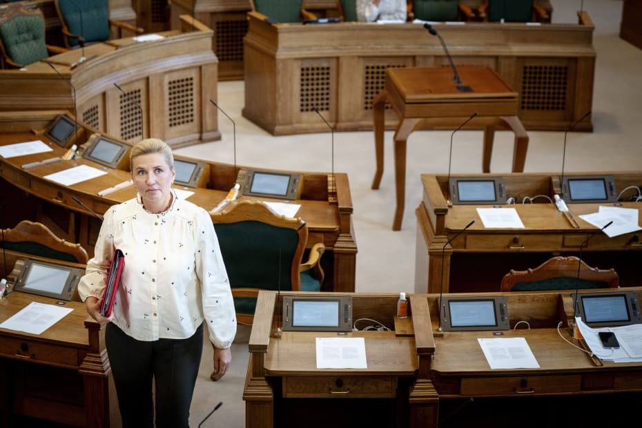 Udl&aelig;ndingepolitiken plejede at splitte venstrefl&oslash;jen ad. I dag udstiller den i stedet de borgerliges dybe uenighed om Europa.
