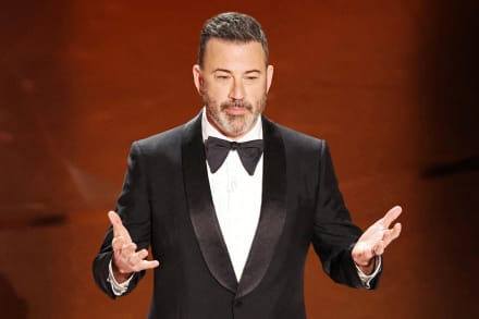 Onsdag blev Jimmy Kimmels show »Jimmy Kimmel Live!« taget af programmet på ubestemt tid. Suspenderingen af showet viser, hvordan selv store og på papiret stærke mediekoncerner, som burde være garanter for den redaktionelle frihed, ikke kan modstå presset oppefra, skriver Kristian Villesen.