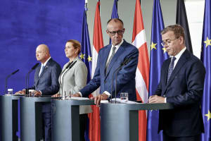 Den østrigske kansler, Christian Stocker, den danske statsminister, Mette Frederiksen, den tyske kansler, Friedrich Merz, og den finske statsminister, Petteri Orpo, er alle enige i, at de mange udfordringer med krig, klima og konkurrenceevne kræver, at EU gentænker budgettet.