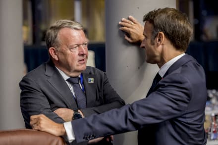 Frankrigs præsident Emmanuel Macron (th) meddelte i sidste uge, at Frankrig vil anerkende Palæstina som stat i forbindelse med FN’s generalforsamling. Den danske udenrigsminister Lars Løkke Rasmussen (tv) er dog mere forbeholdende.