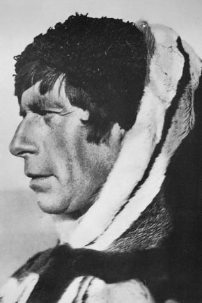 Knud Rasmussen (t.v.) blev en international superstjerne, der gav ham en stemme, som han også brugte politisk