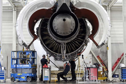Flyproducenten Airbus er én af de virksomheder, der støtter det såkaldte EuroStack-initiativ: Idéen er at skabe en mere slagkraftig tech-sektor i Europa ved at pålægge offentlige myndigheder at favorisere europæiske udbydere, når de køber it-tjenester.